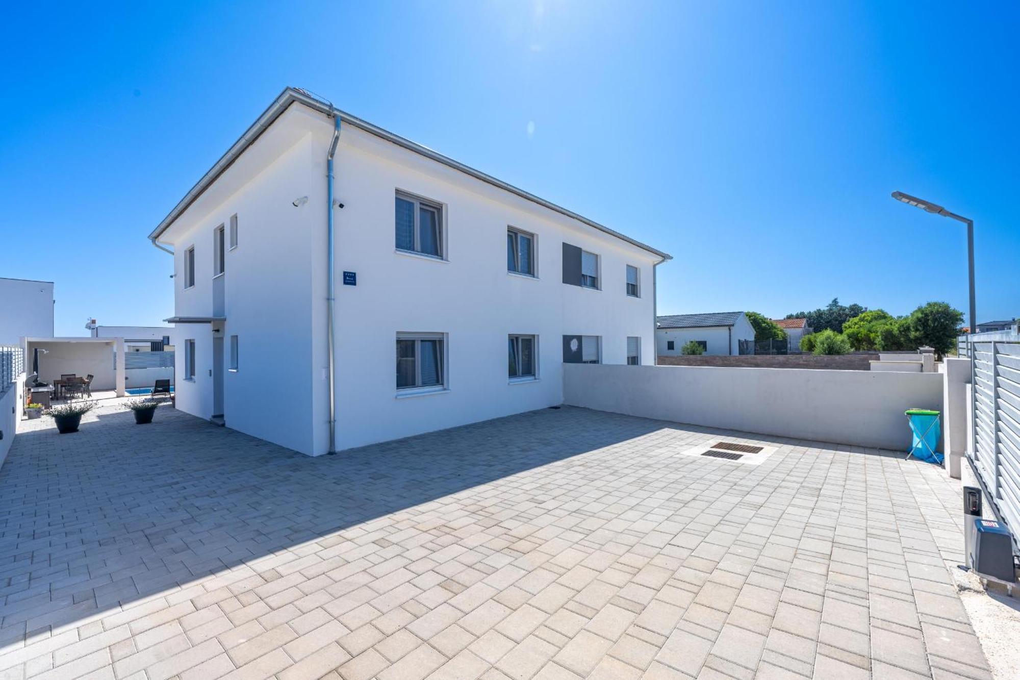 Villa Ema And Ana Pula Exterior photo